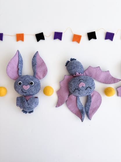 Handmade Felt Bat Ornament – Halloween Plush Decoration
