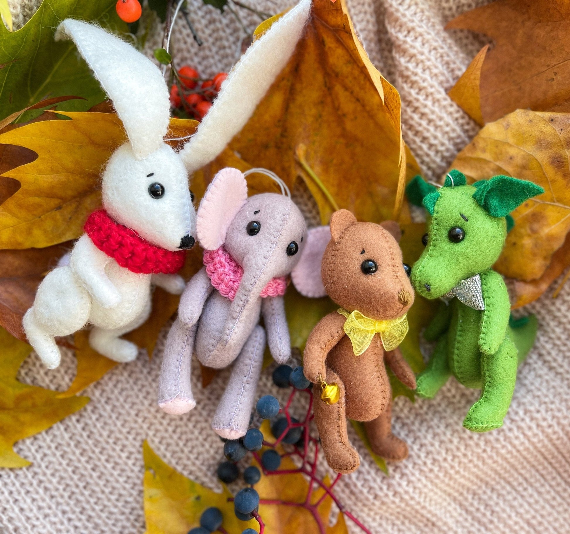 Christmas Animal Ornaments - WoollyFox