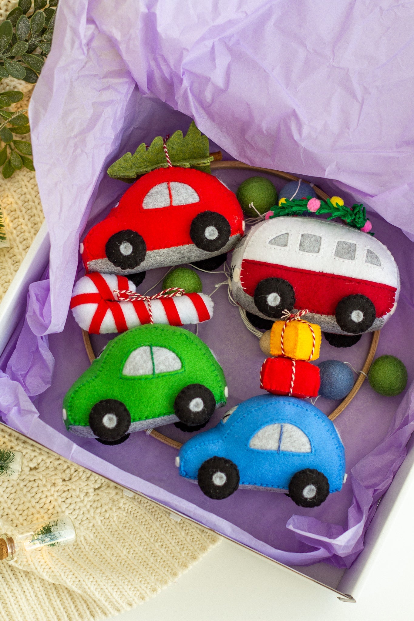 Christmas Car Baby Mobile – Handmade Felt Nursery Decor with Cars & Gifts - WoollyFox