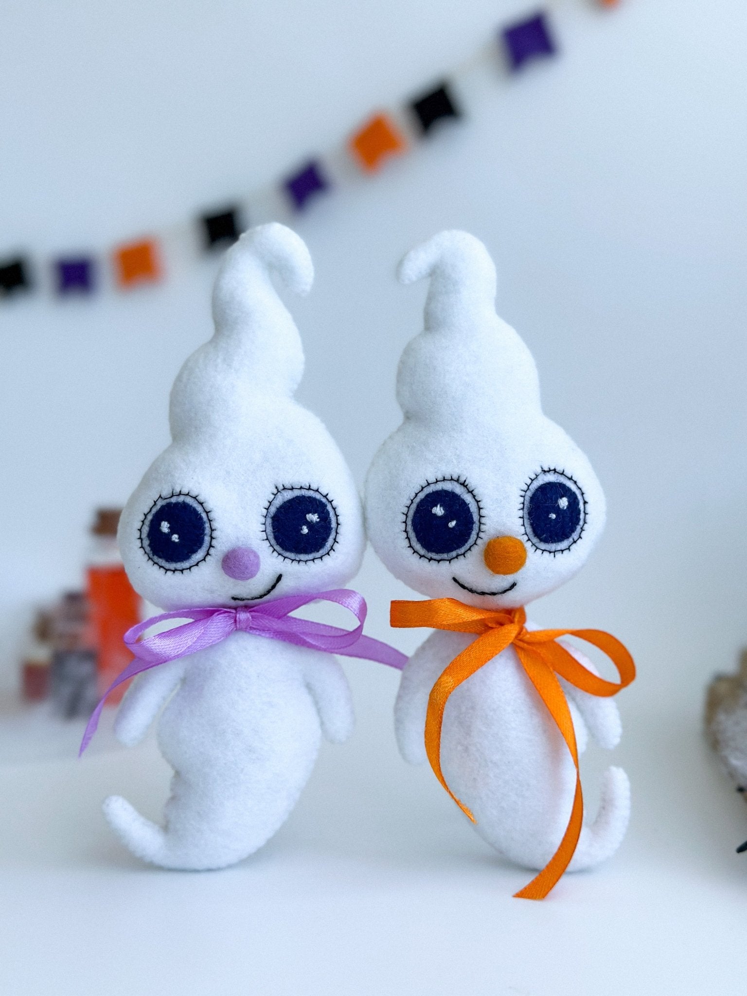 Felt Ghost Halloween Ornament – White Ghost with Orange or Purple Ribbon - WoollyFox