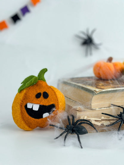 Felt Halloween Pumpkins – Set of 2 Funny Spooky Ornaments for Halloween Decor - WoollyFox