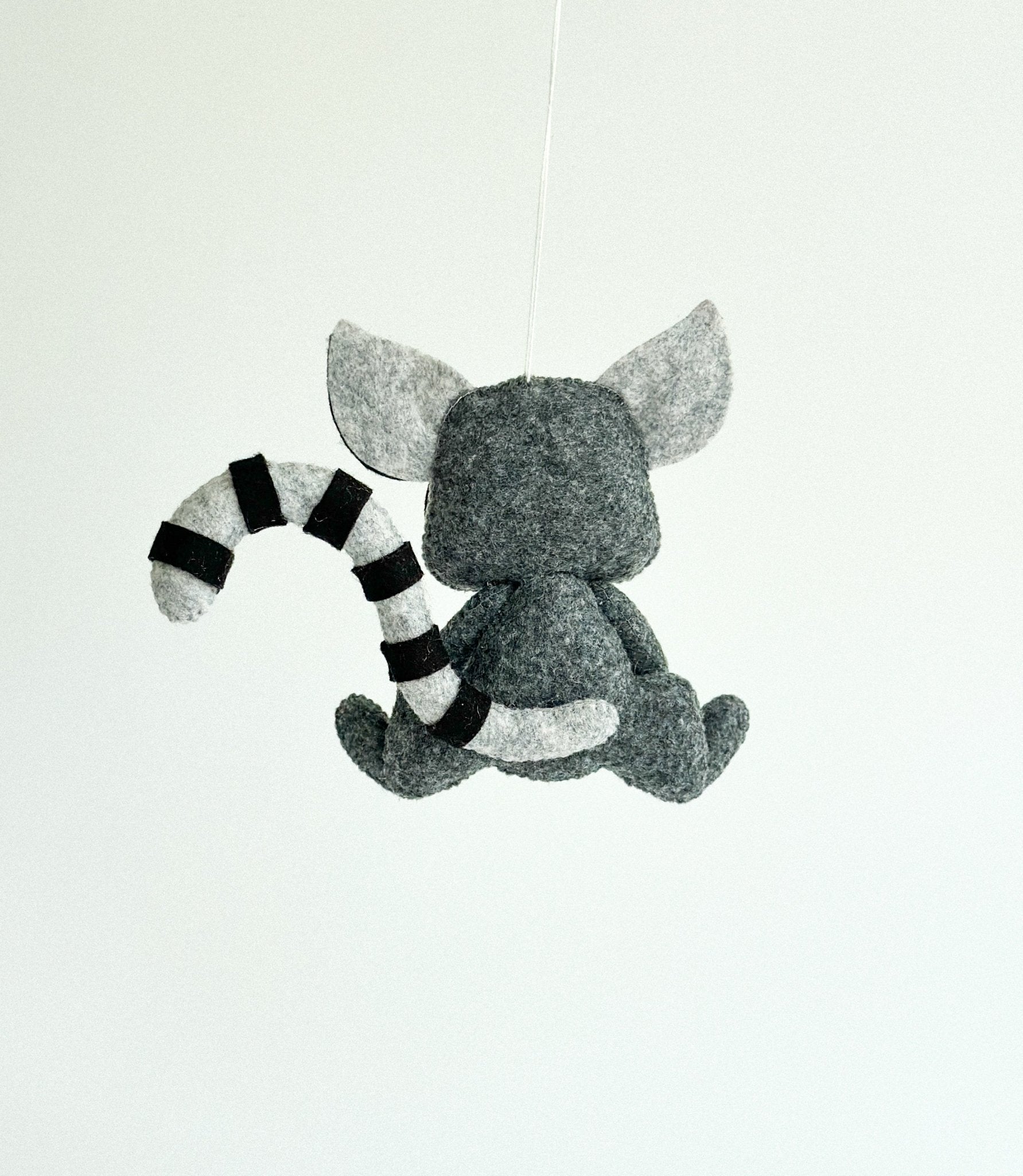Felt Lemur Ornament - WoollyFox