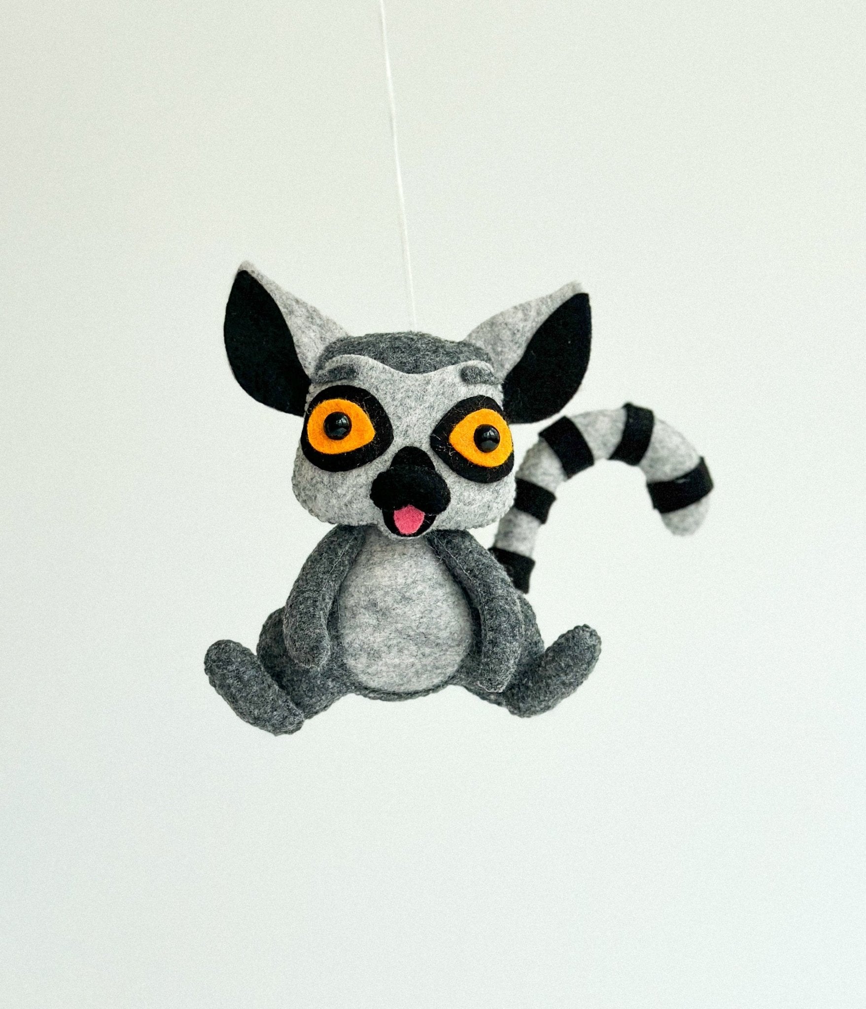 Felt Lemur Ornament - WoollyFox