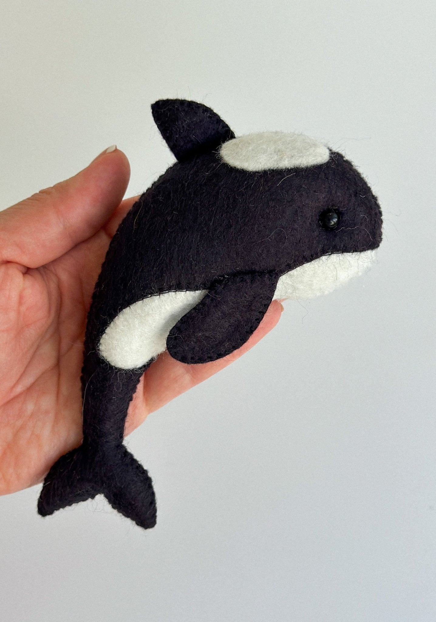 Felt Orca Ornament - WoollyFox