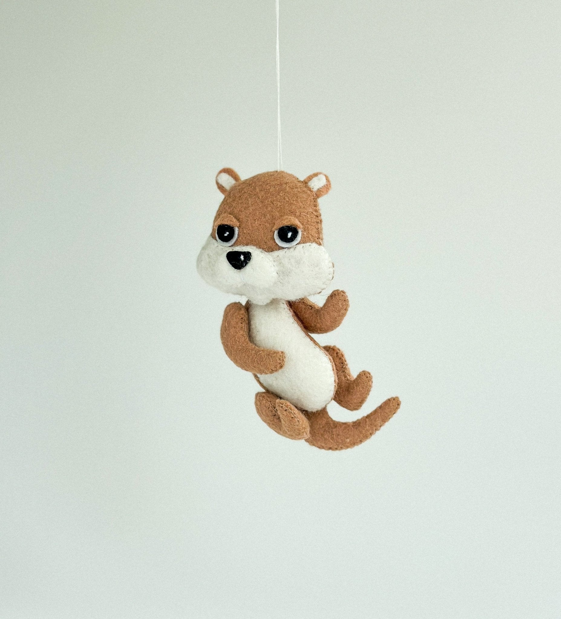 Felt Otter Ornament - WoollyFox