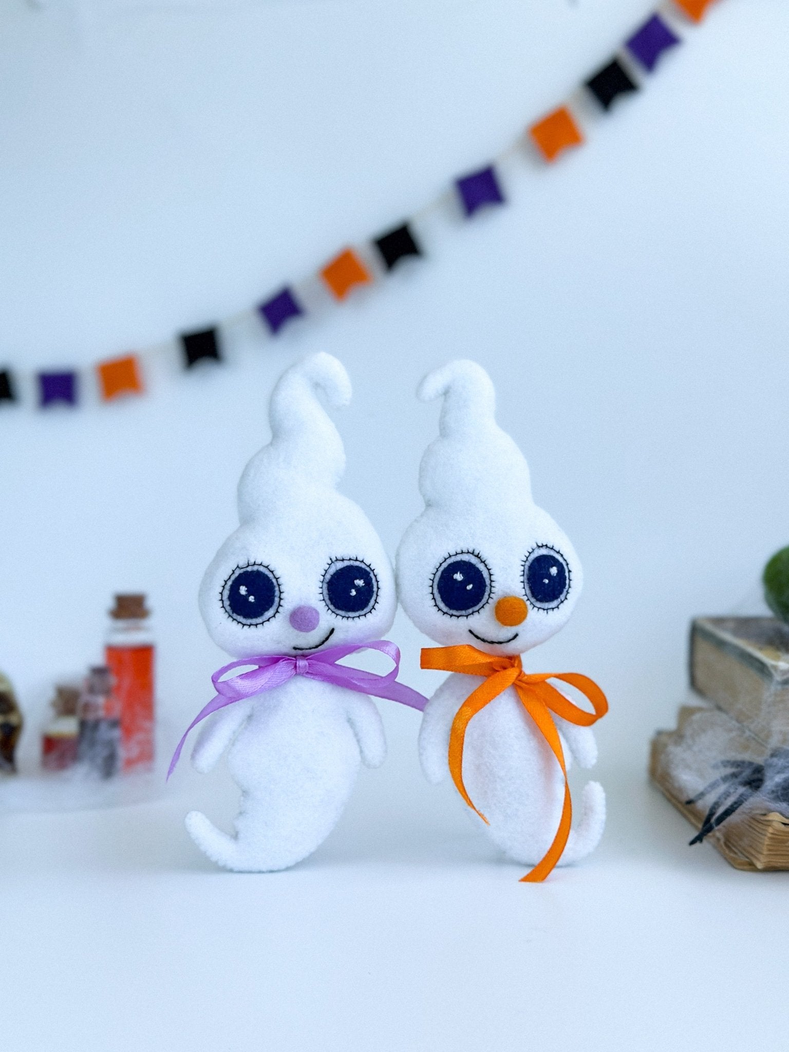 Ghost Halloween Decoration - WoollyFox