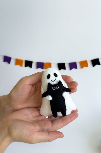 Ghost Plush with Black Cat – Handmade Halloween Felt Decoration - WoollyFox