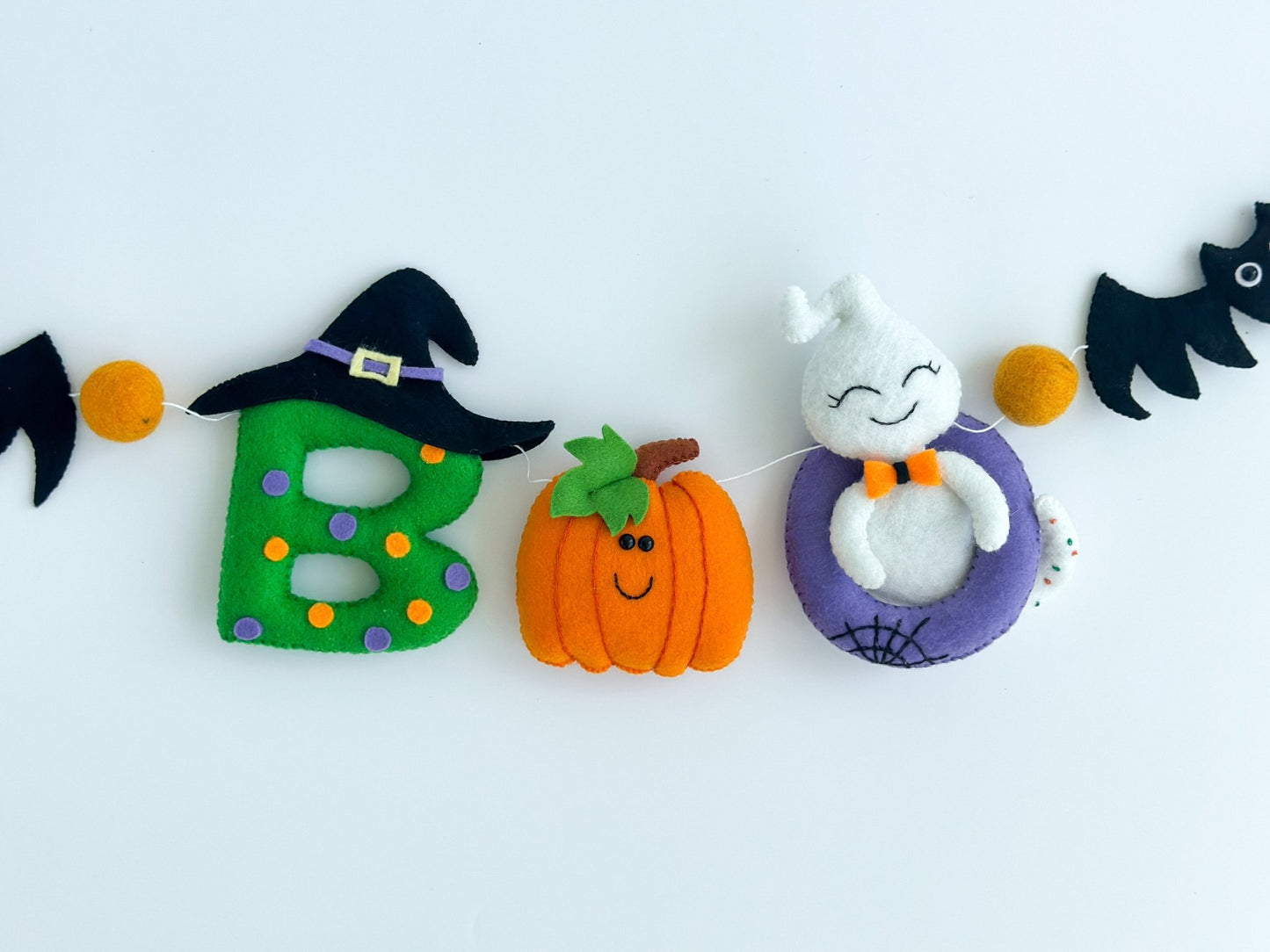 Halloween Felt Garland – Boo Banner with Ghost, Pumpkin & Bats – Handmade Spooky Decoration - WoollyFox