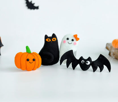 Halloween Felt Ornament Set – Ghost, Bat, Cat & Pumpkin Decor - WoollyFox