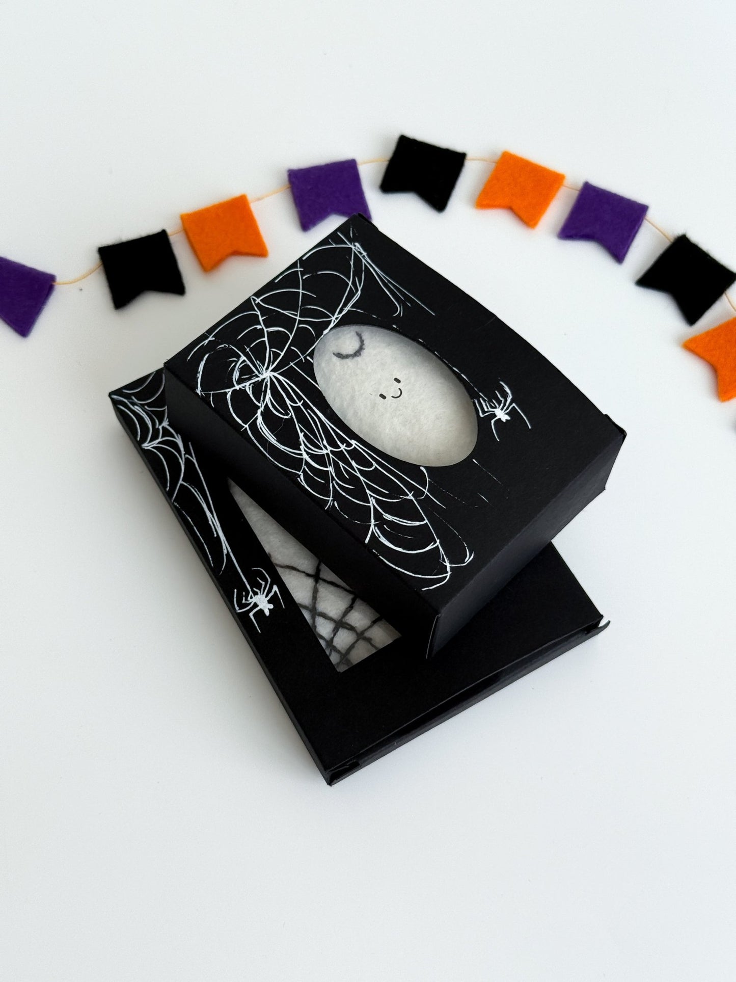 Halloween Ghost Plush Gift Set – Felt Ghost with Outfits in Gift Box - WoollyFox