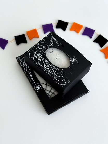 Halloween Ghost Plush Gift Set – Felt Ghost with Outfits in Gift Box - WoollyFox