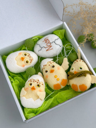 Handmade Felt Easter Chick Garland - WoollyFox