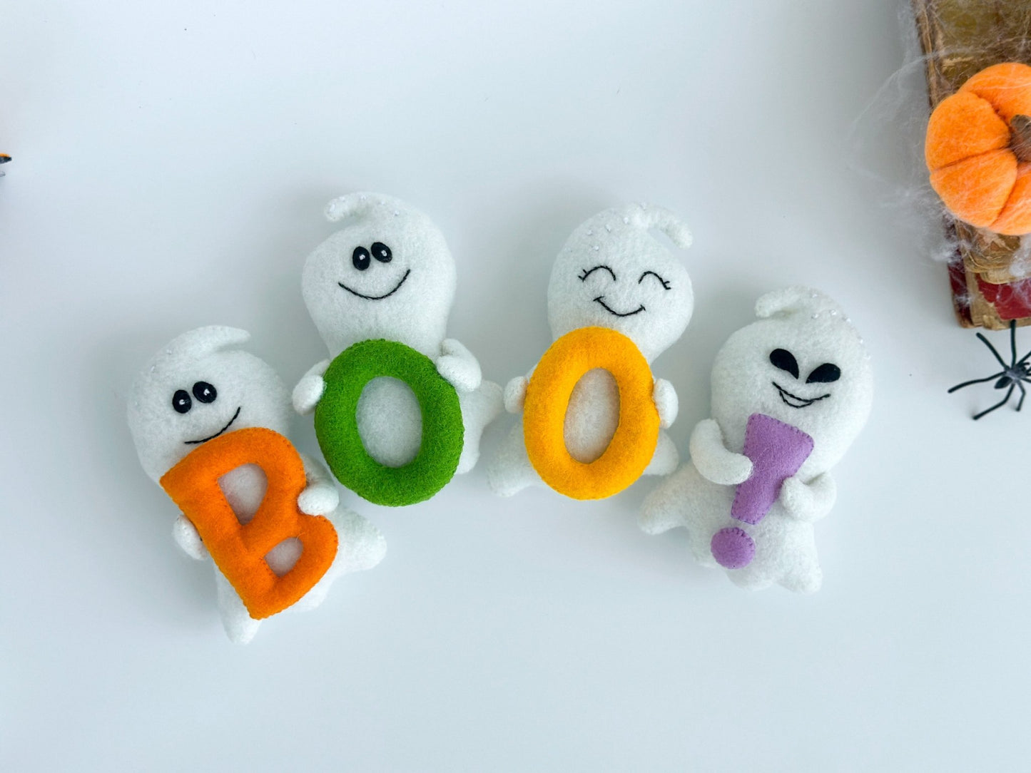 Handmade Felt Ghost Halloween Garland – BOO Banner Party & Home Decor - WoollyFox