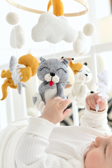 Kitten Baby Mobile – Handmade Cat and Mouse Crib Decor - WoollyFox