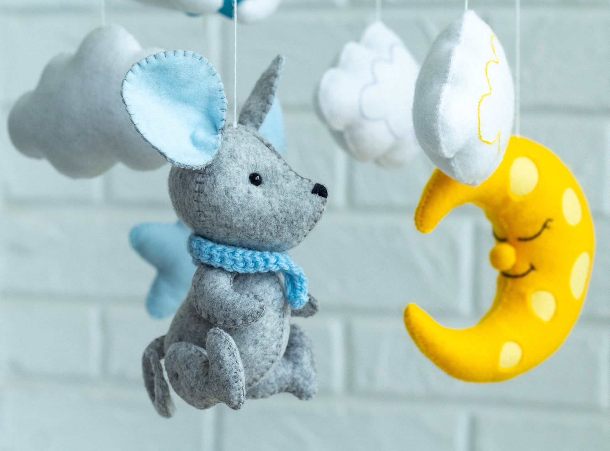 Mouse baby crib mobile, New mom gift - WoollyFox