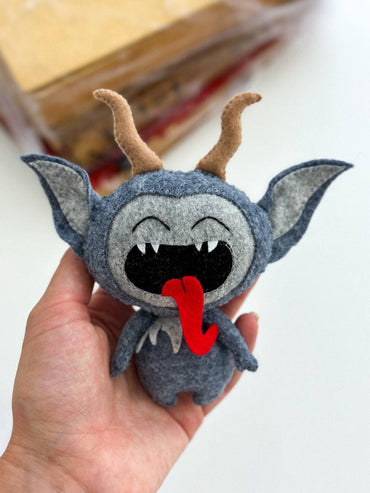 Handmade Halloween Krampus ornament – spooky amigurumi decoration, 11×8×3 cm