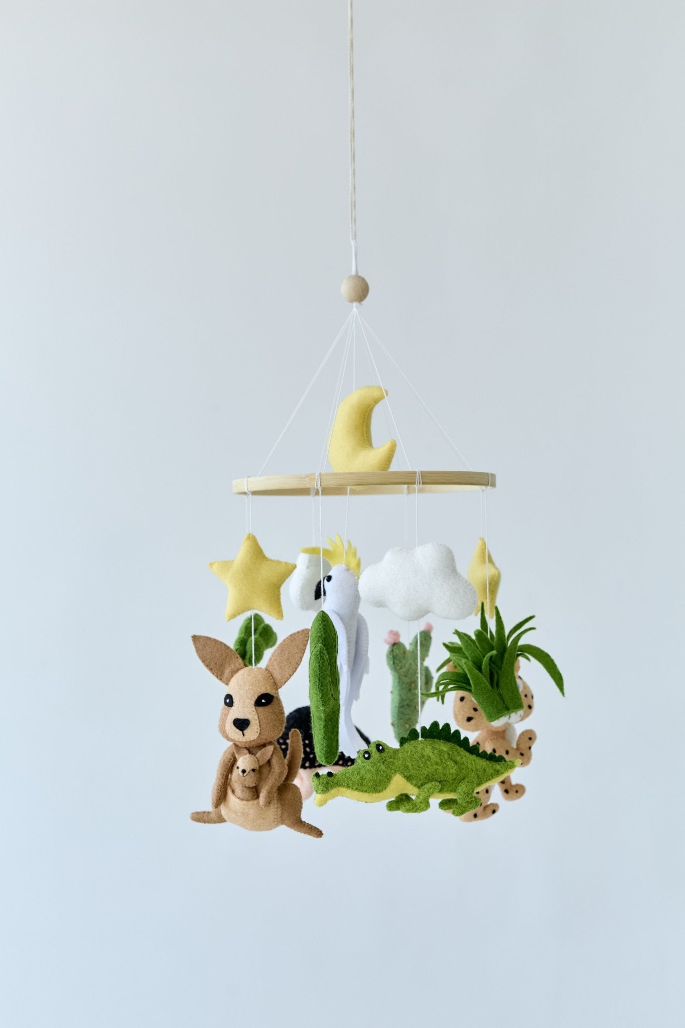 Safari Baby Mobile – Felt Animal Mobile with Kangaroo, Cockatoo, Crocodile, Cheetah & Armadillo - WoollyFox