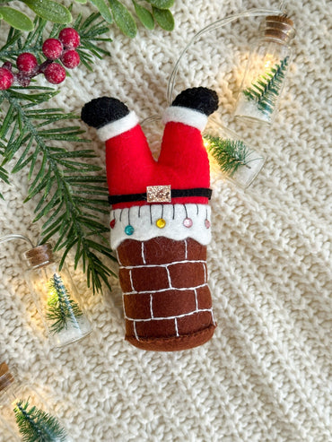 Stuck Santa Christmas Tree - WoollyFox