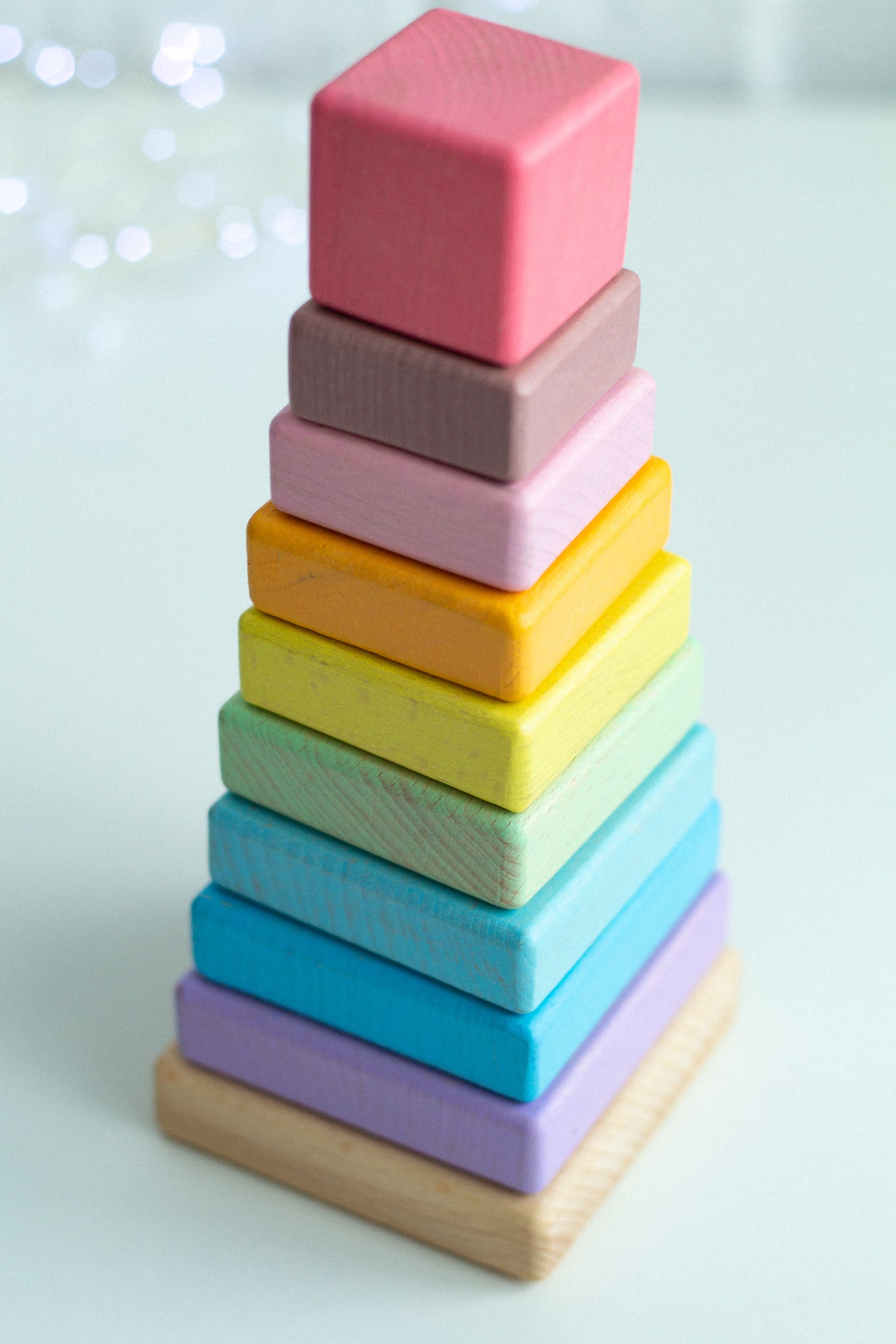 Wooden Ring Pyramid Tower 2 - WoollyFox