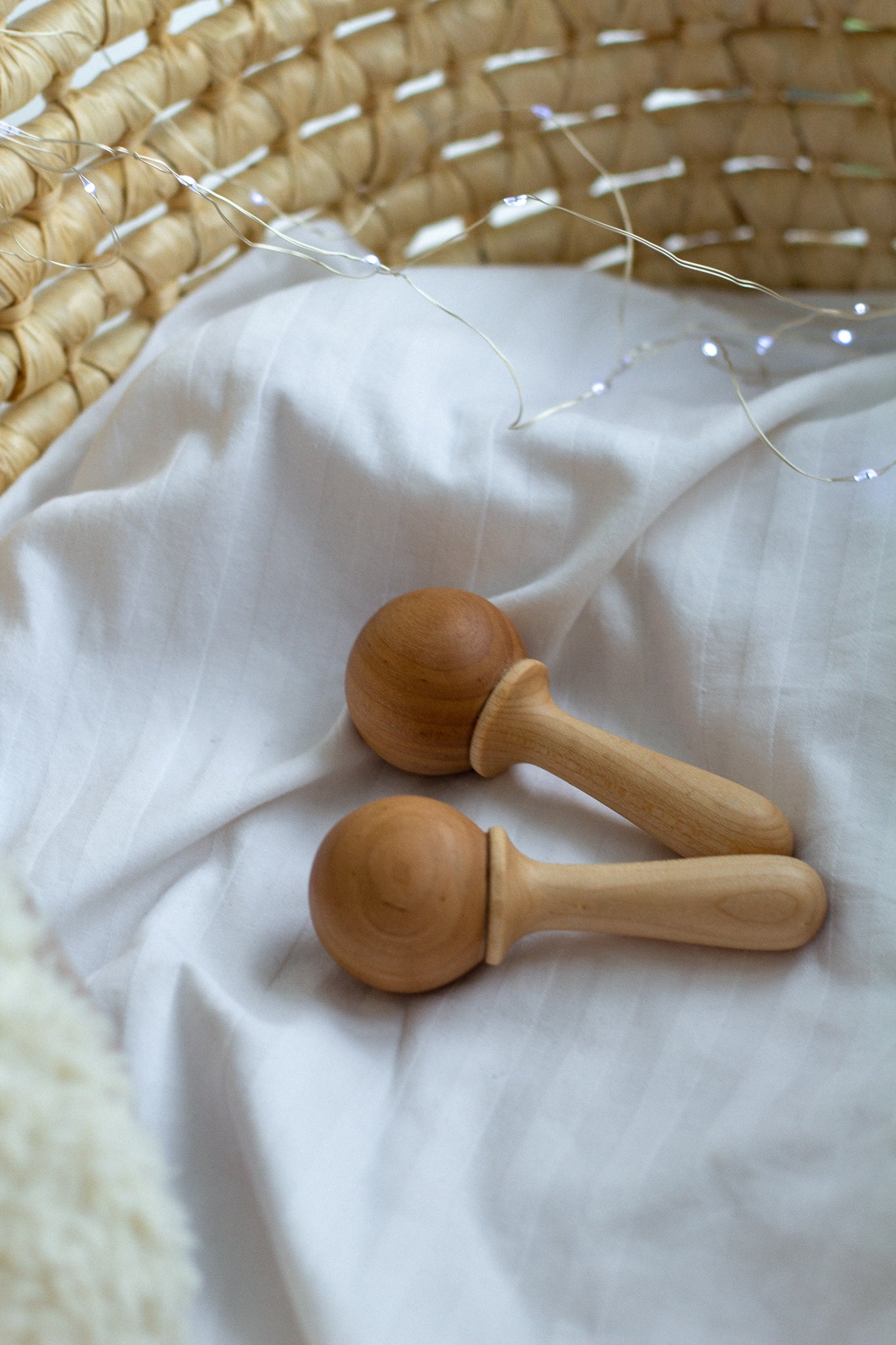 Montessori Rattle, Wooden Maracas for Toddlers