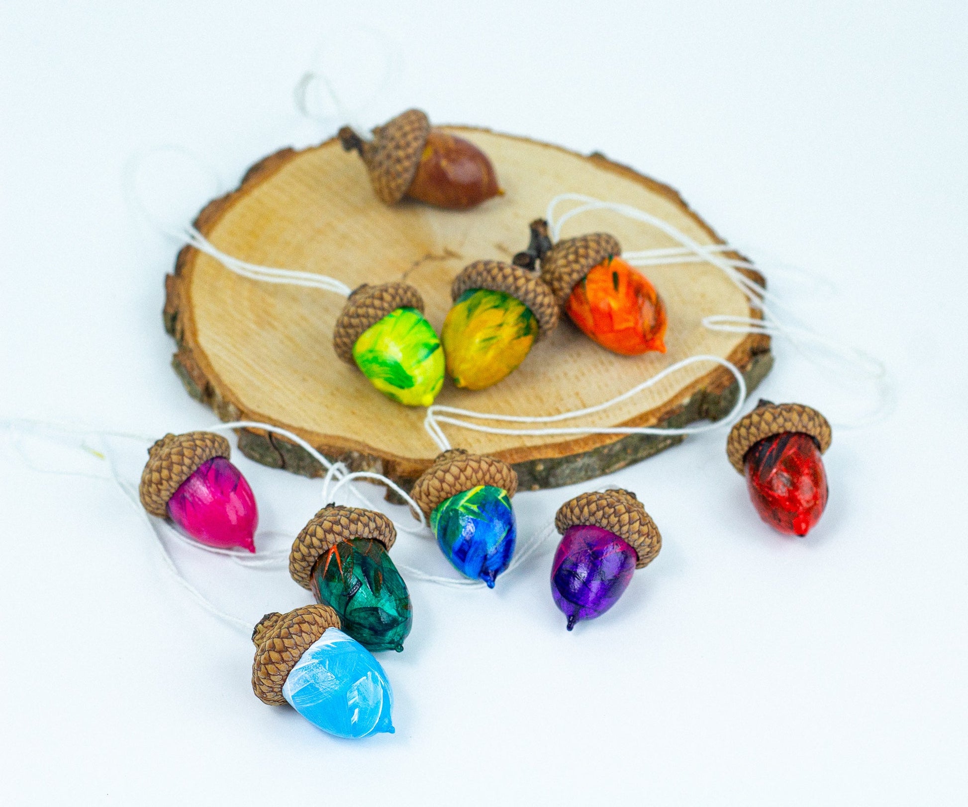 Christmas Decor Acorns - WoollyFox