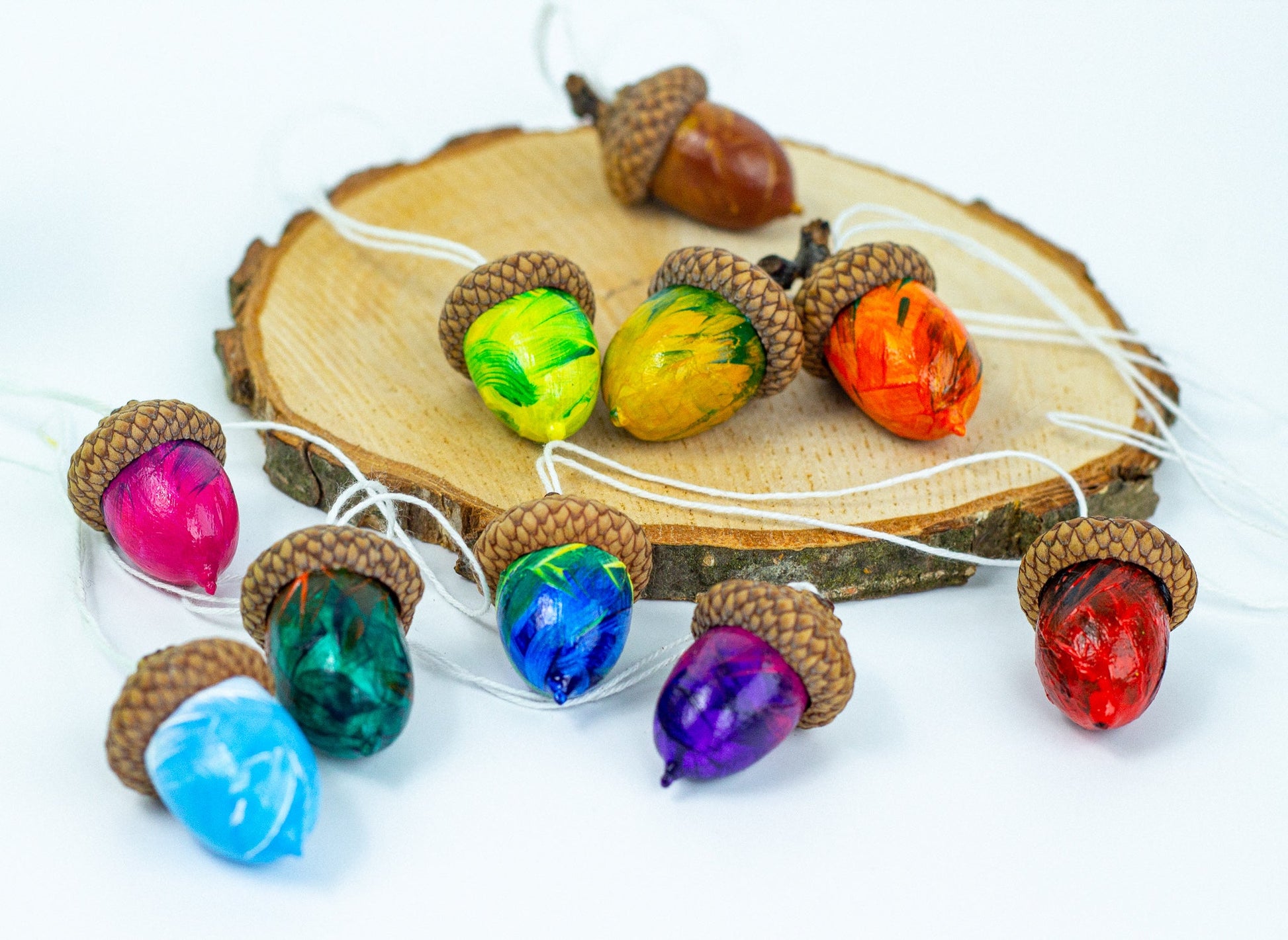 Christmas Decor Acorns - WoollyFox