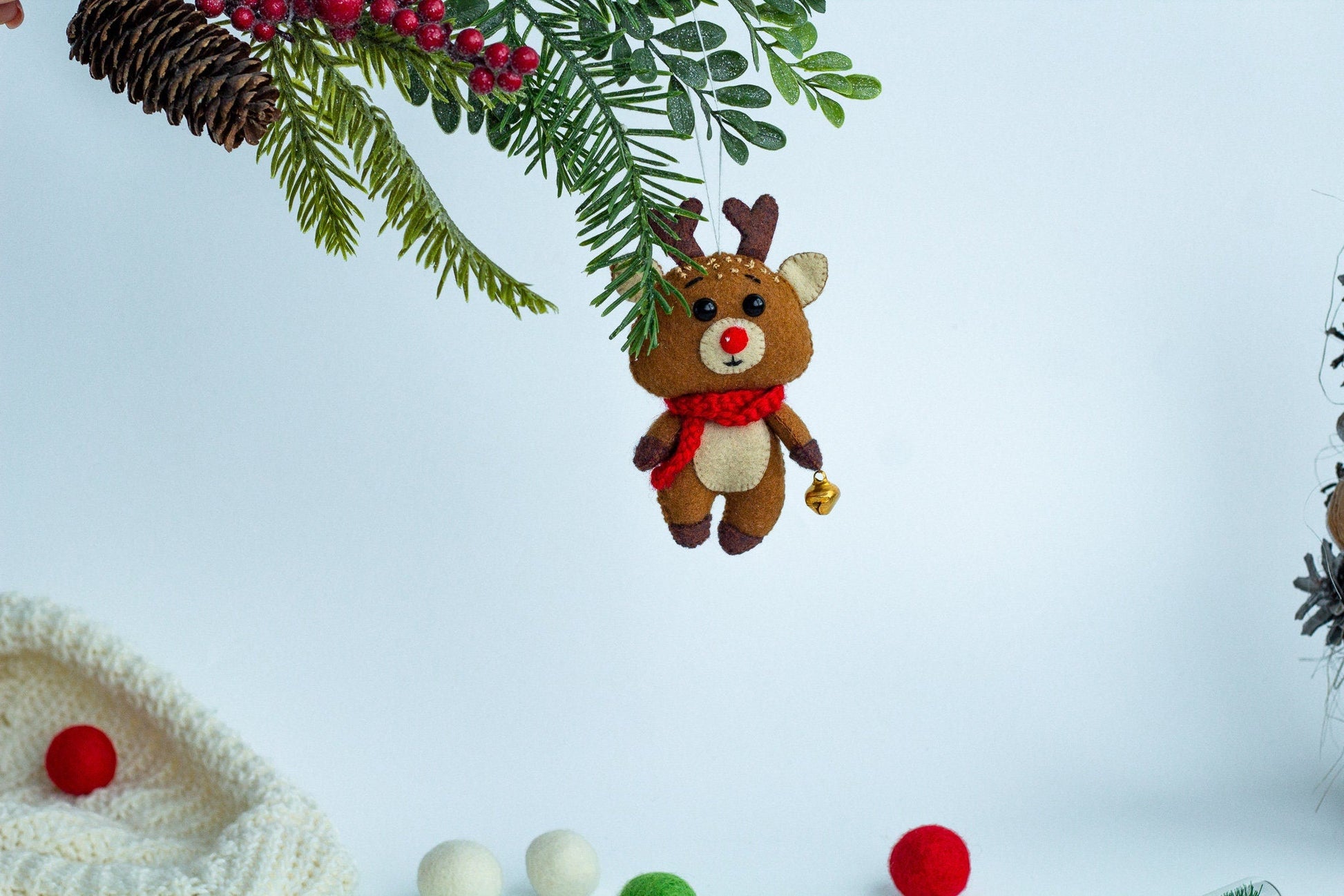 Christmas Deer Еree Вecor - WoollyFox