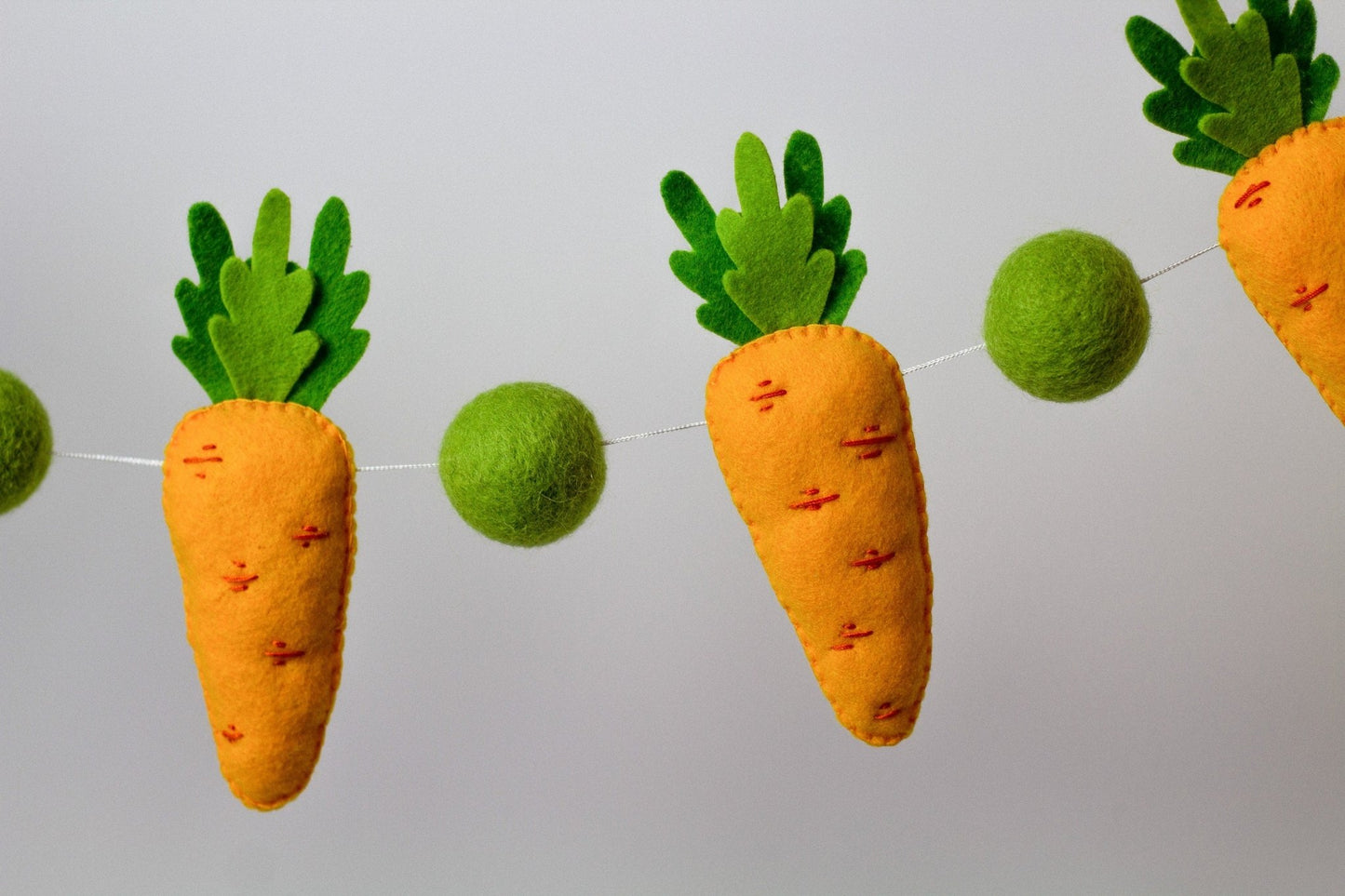 Easter Carrot Garland - WoollyFox