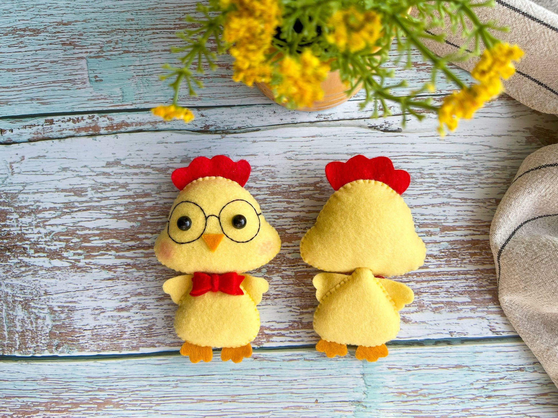 Felt Chick PDF Pattern - WoollyFox