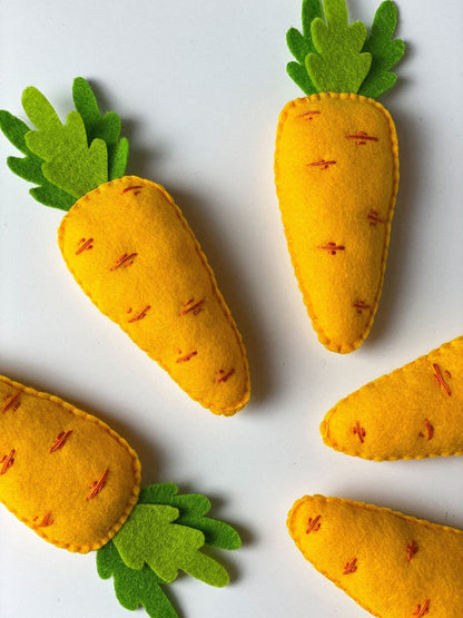 Felt Easter Сarrot Decor - WoollyFox