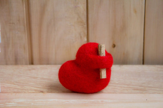 Felt Heart For Valentine's Day - WoollyFox
