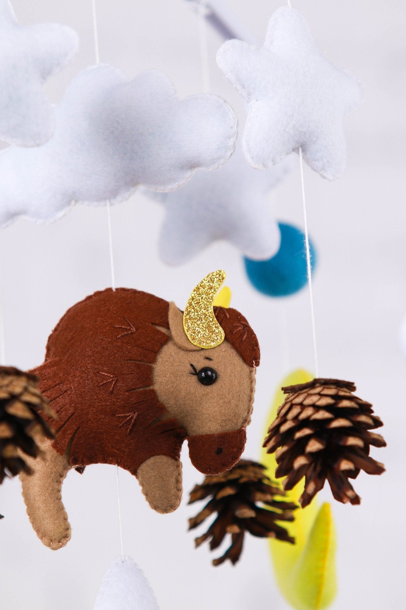Felt Mountain baby crib mobile - WoollyFox