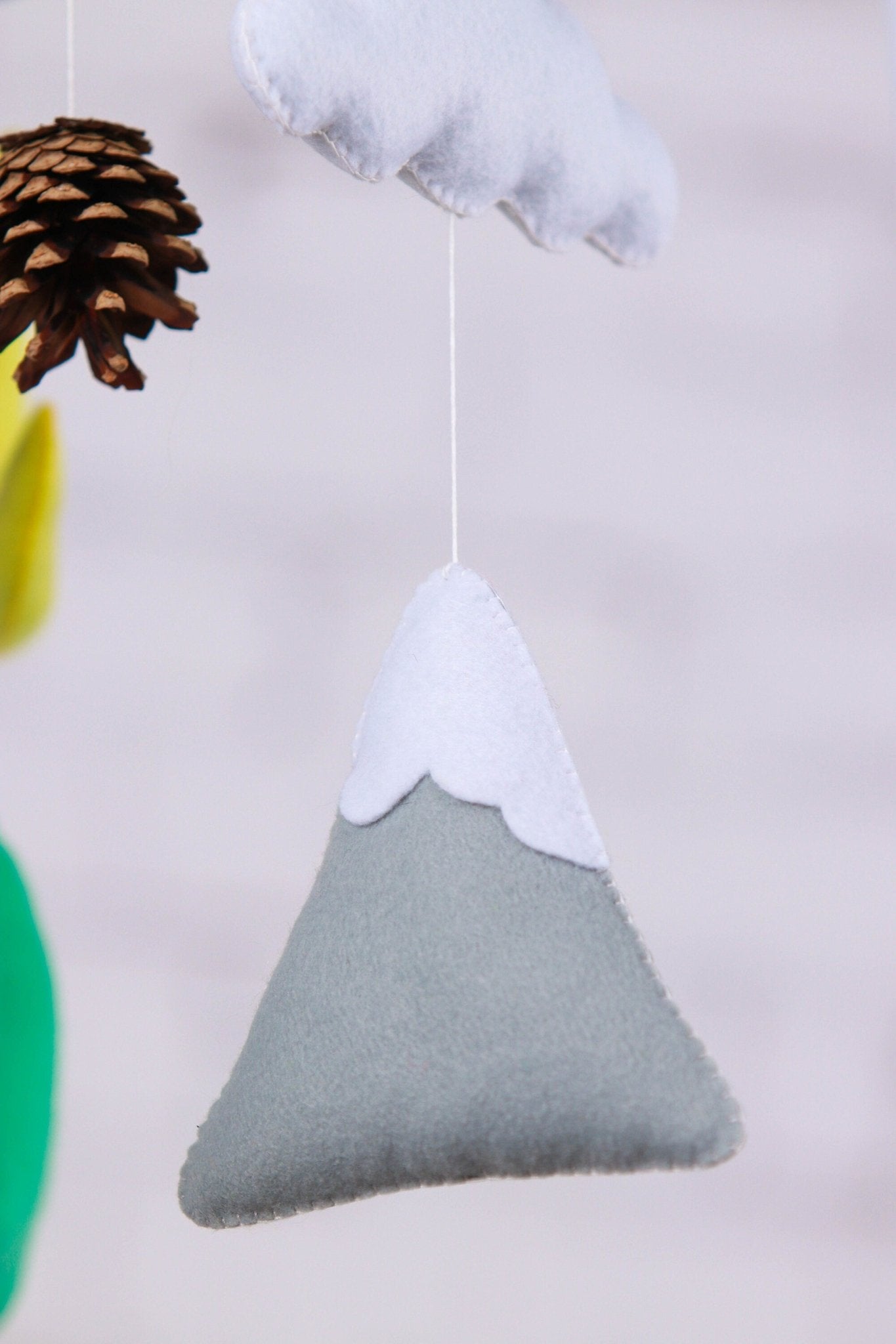 Felt Mountain baby crib mobile - WoollyFox
