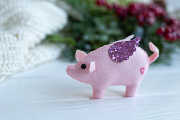 Felted Pink Piglet - WoollyFox