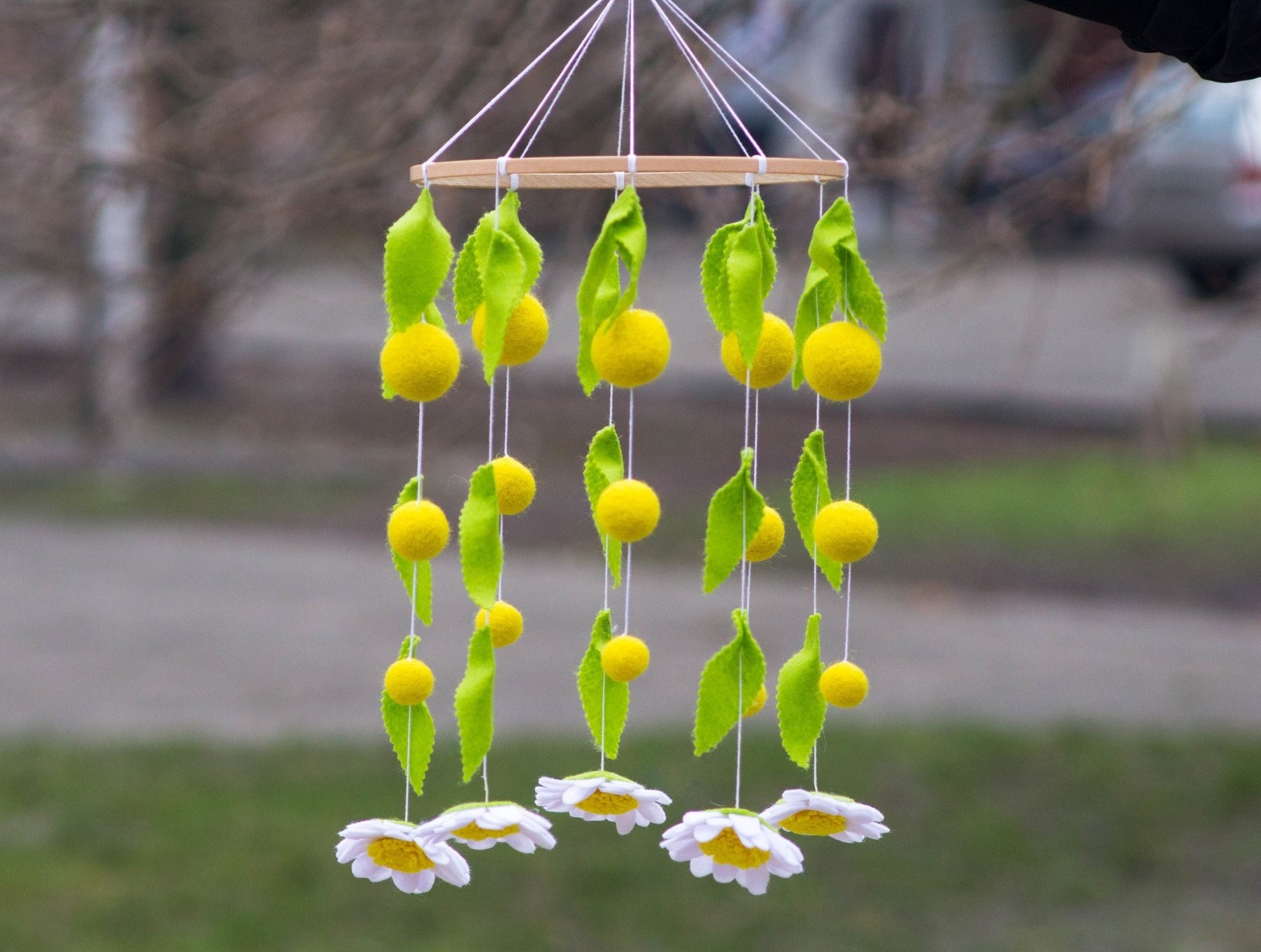 Flower baby crib mobile, crib mobile for girl - WoollyFox