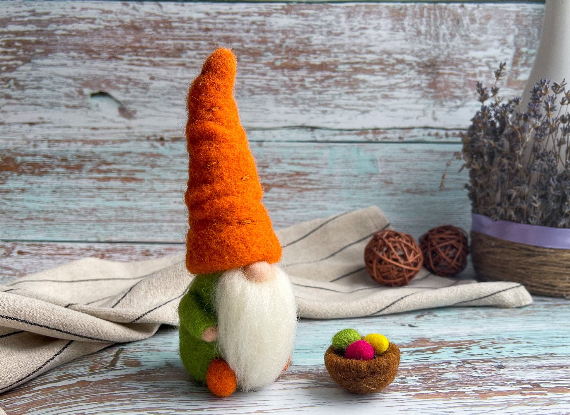Gnome Needle Felting Tutorial - WoollyFox