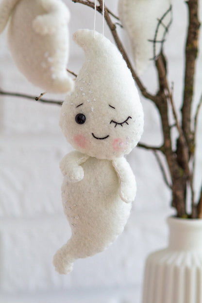 Halloween Felt Ghost Ornaments – Handmade Spooky Decor - WoollyFox