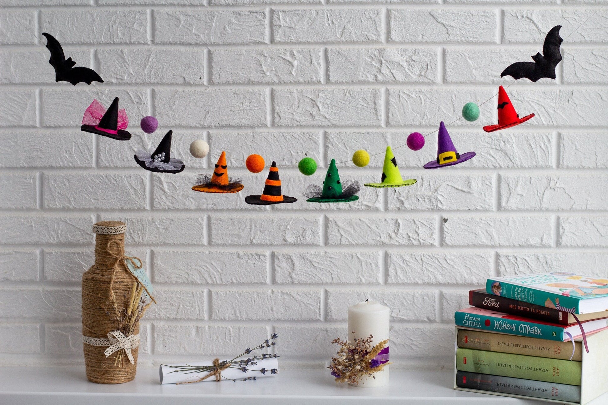 Halloween Witch Hats Felt Garland – Handmade Decoration - WoollyFox