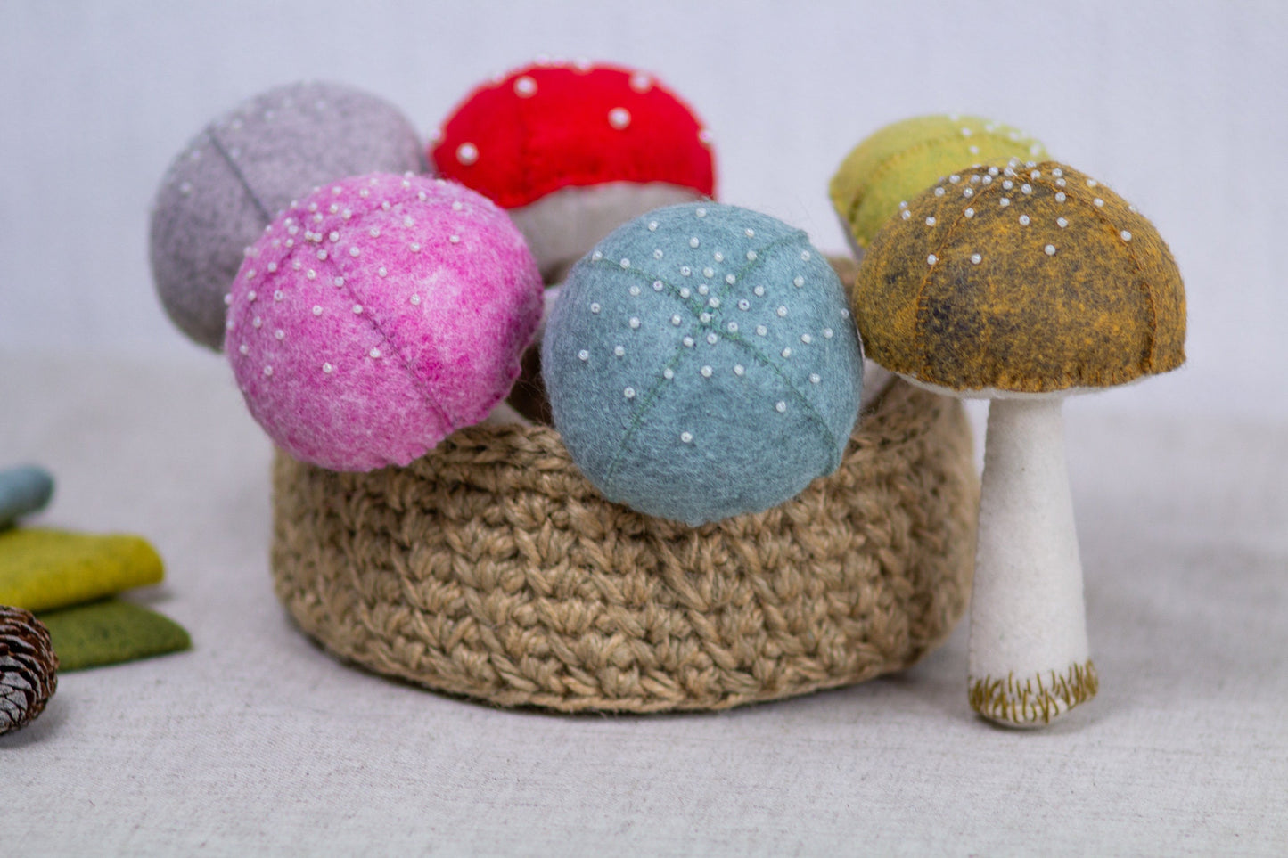 Felt mushrooms decor