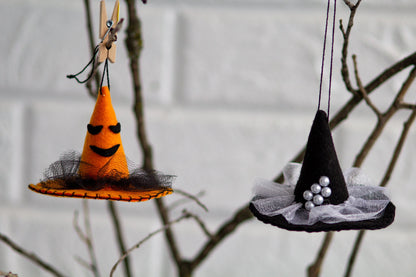 halloween witch decor