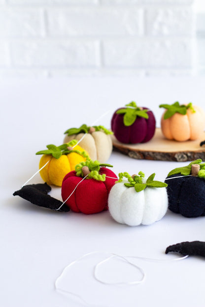Felt Pumpkin Garland