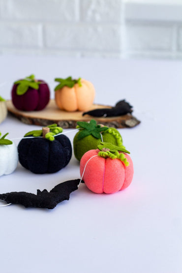 Felt Pumpkin Garland