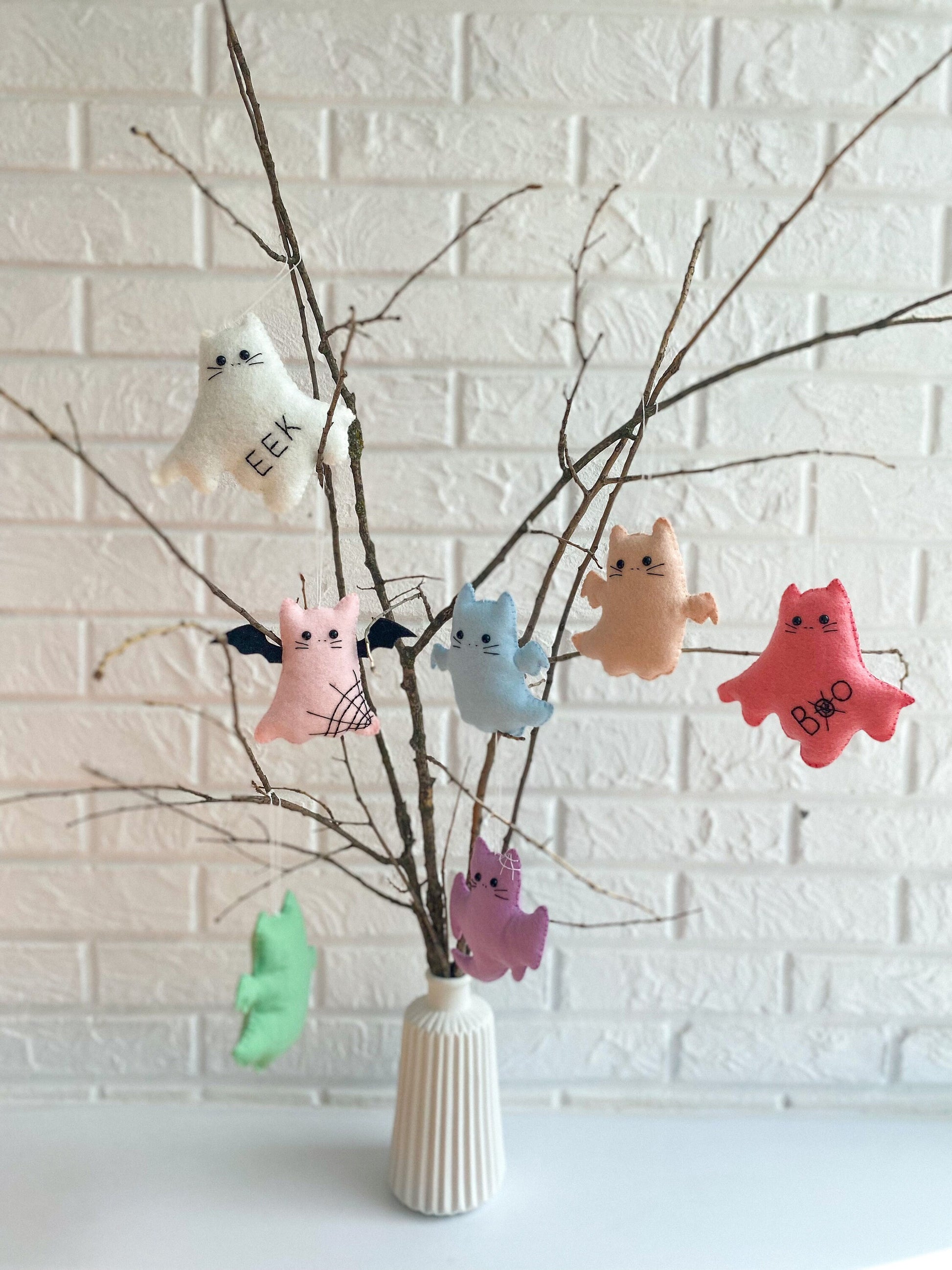 Halloween Cat Ghost ornaments