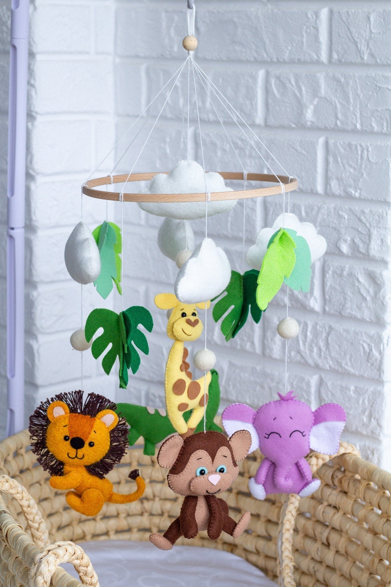Safari mobile nursery