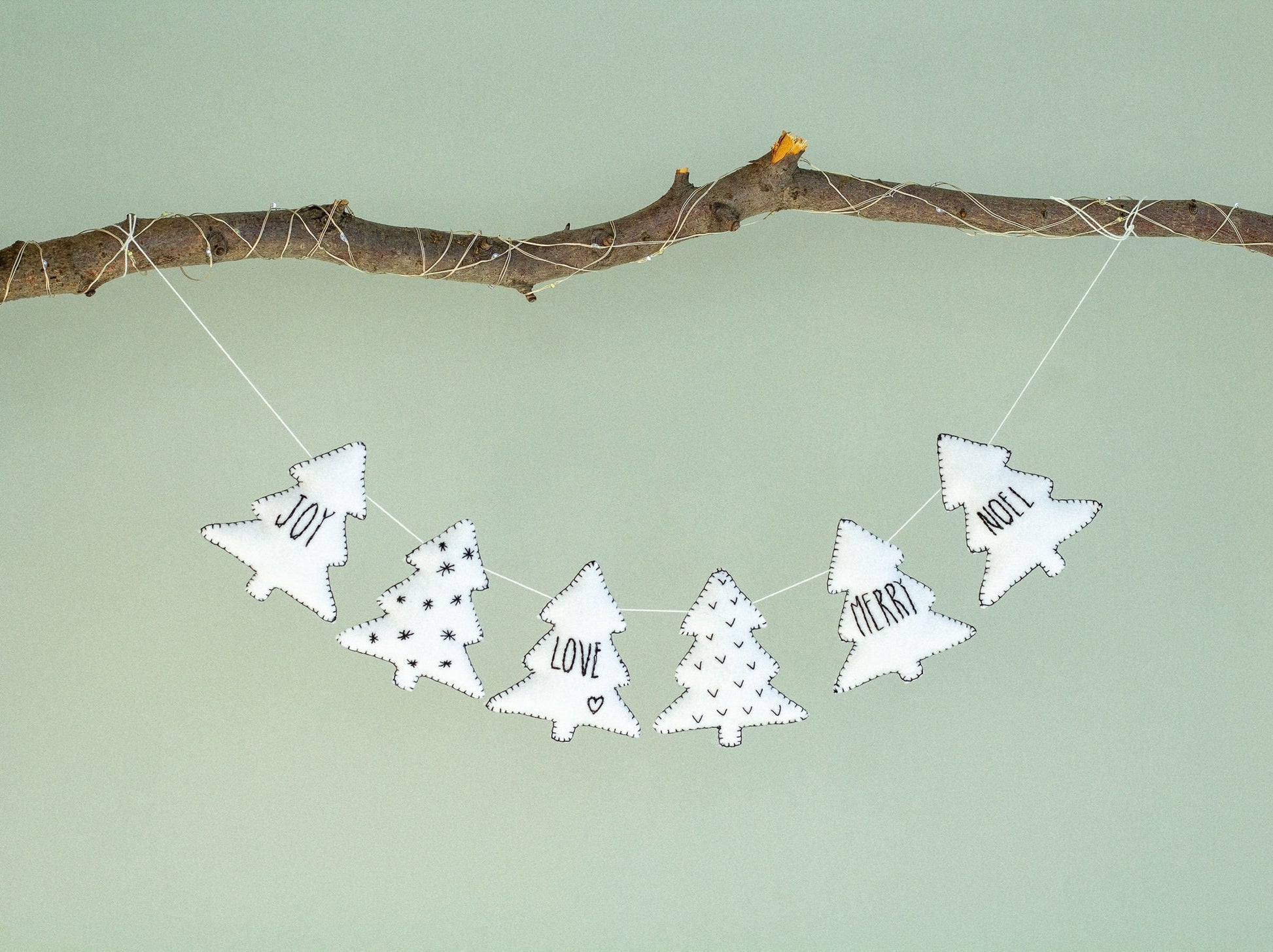 Christmas Garland Christmas trees in felt decorations