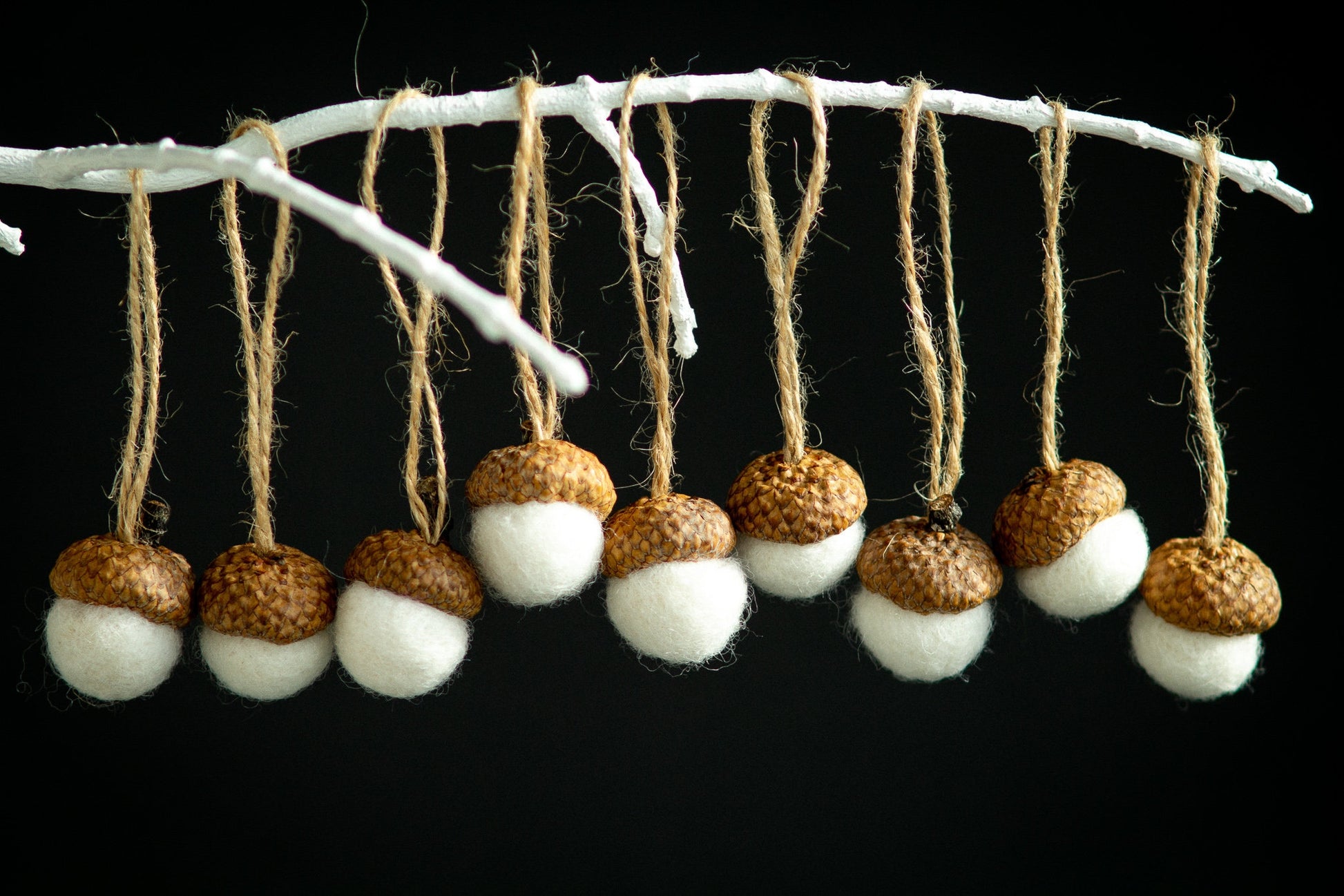 Christmas felted acorn ornaments, Set of 6/12/20 natural white rustic holiday decorations