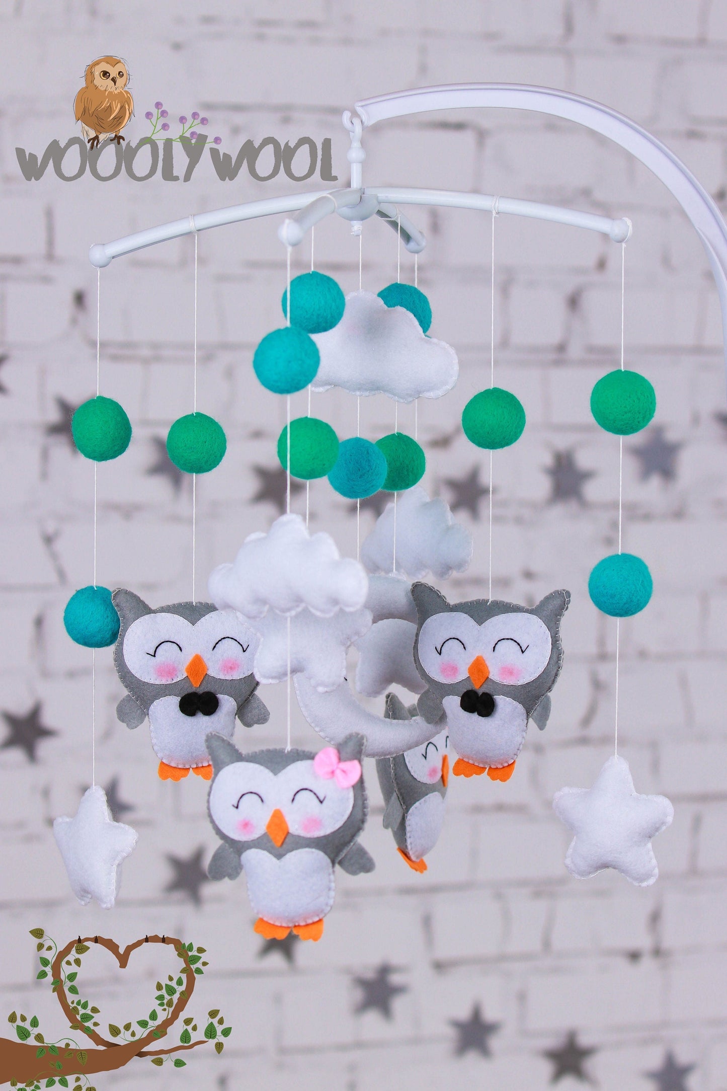 Hanging owl baby mobile 