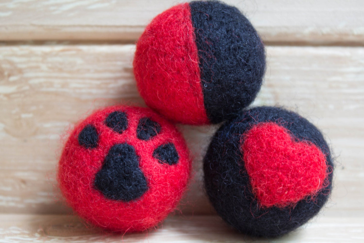 set of 3 wet felted wool cat paw balls