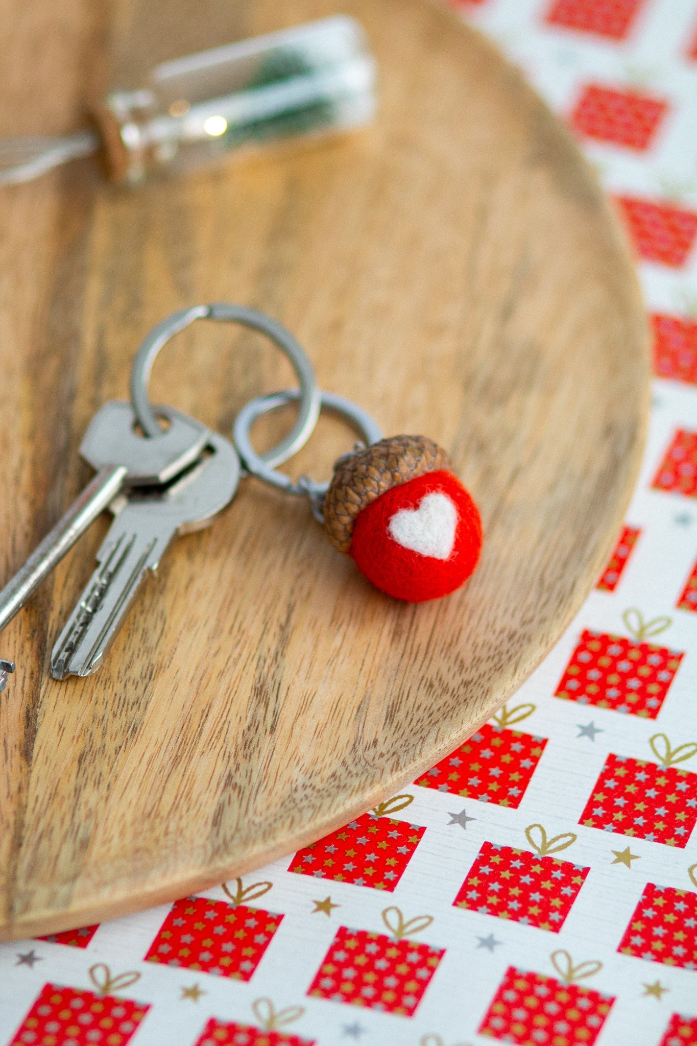 Keychain Ornament "Love Acorn" - WoollyFox