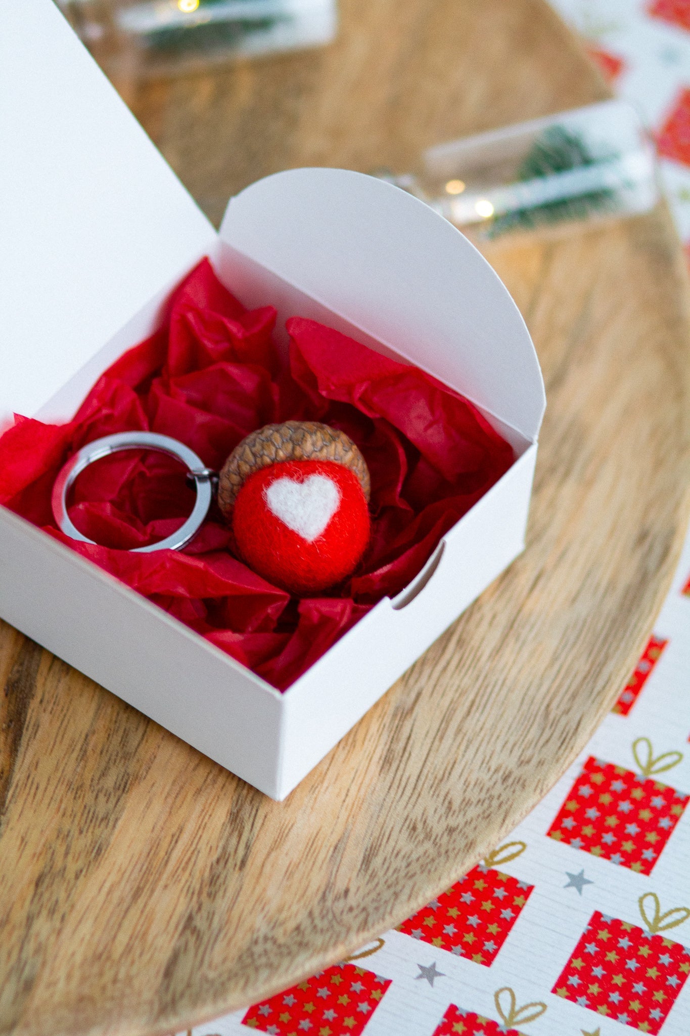 Keychain Ornament "Love Acorn" - WoollyFox